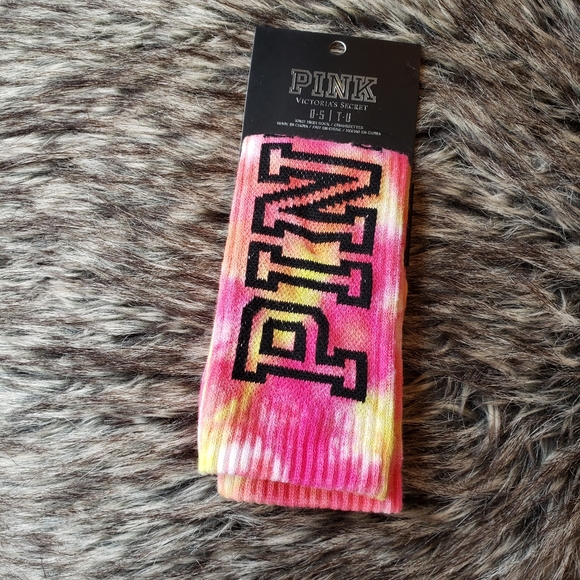 PINK Victoria's Secret Accessories - NWT Victoria's Secret Pink Knee High Socks